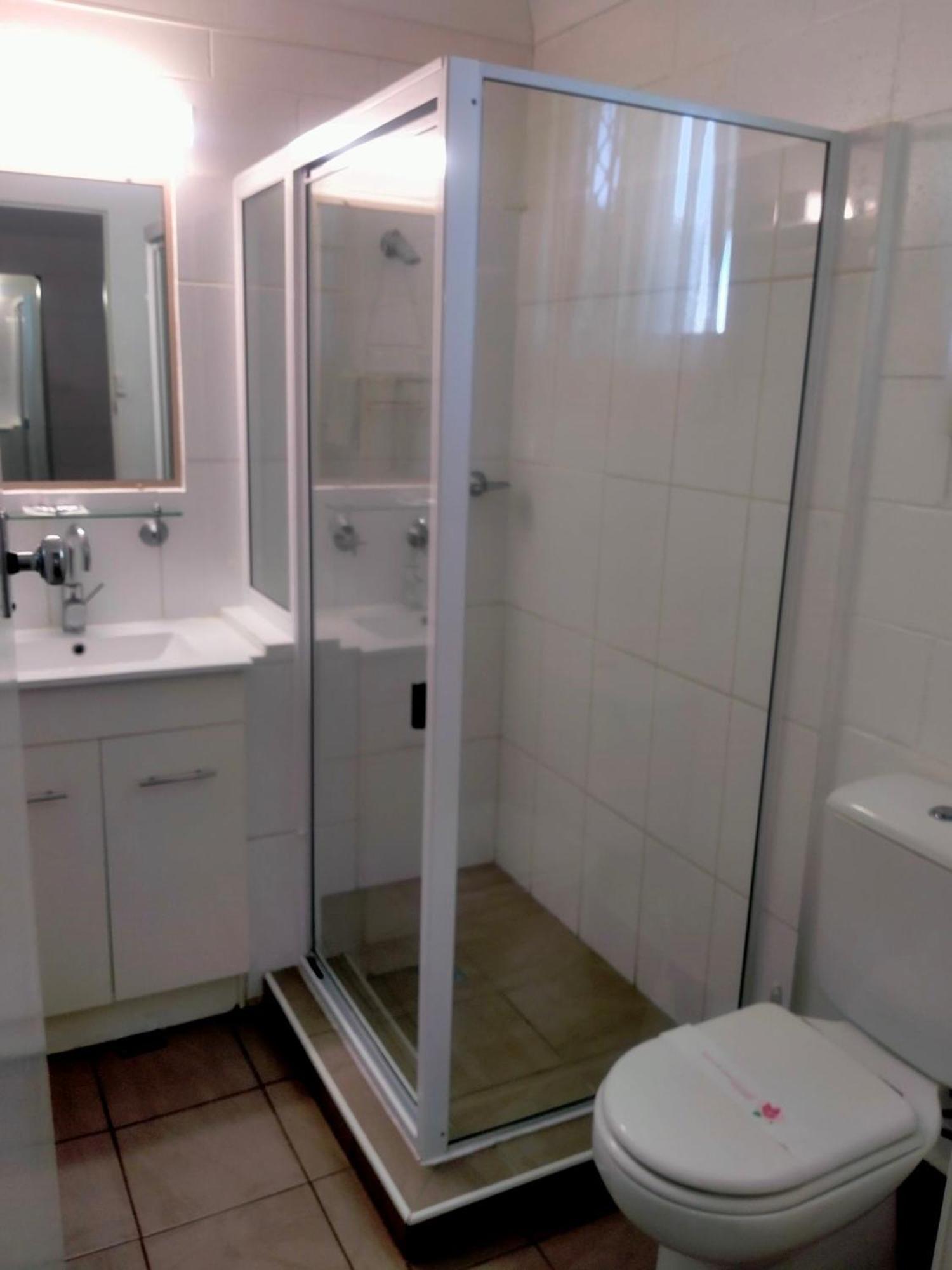 Oakey Motel Екстер'єр фото